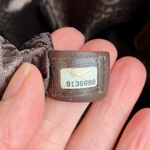 *****SOLD*****Chanel camelia hobo bag - Picture 7 of 16